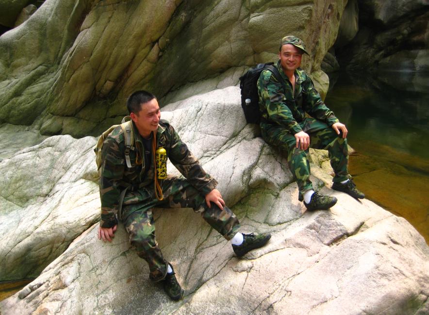 090613天台驴友俱乐部和乐清老狼户外俱乐部塔头寺联欢