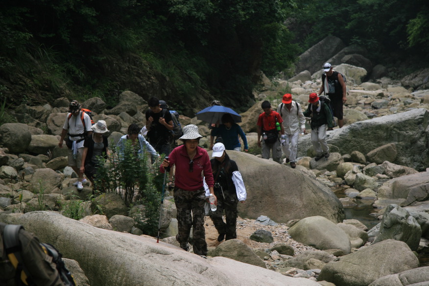090613天台驴友俱乐部和乐清老狼户外俱乐部塔头寺联欢及螺溪钓艇徒步