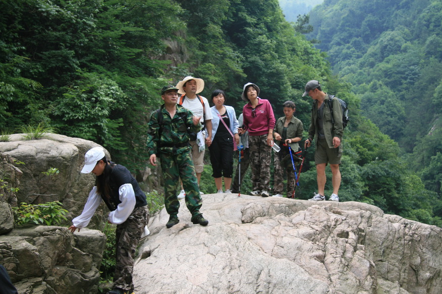 090613天台驴友俱乐部和乐清老狼户外俱乐部塔头寺联欢及螺溪钓艇徒步