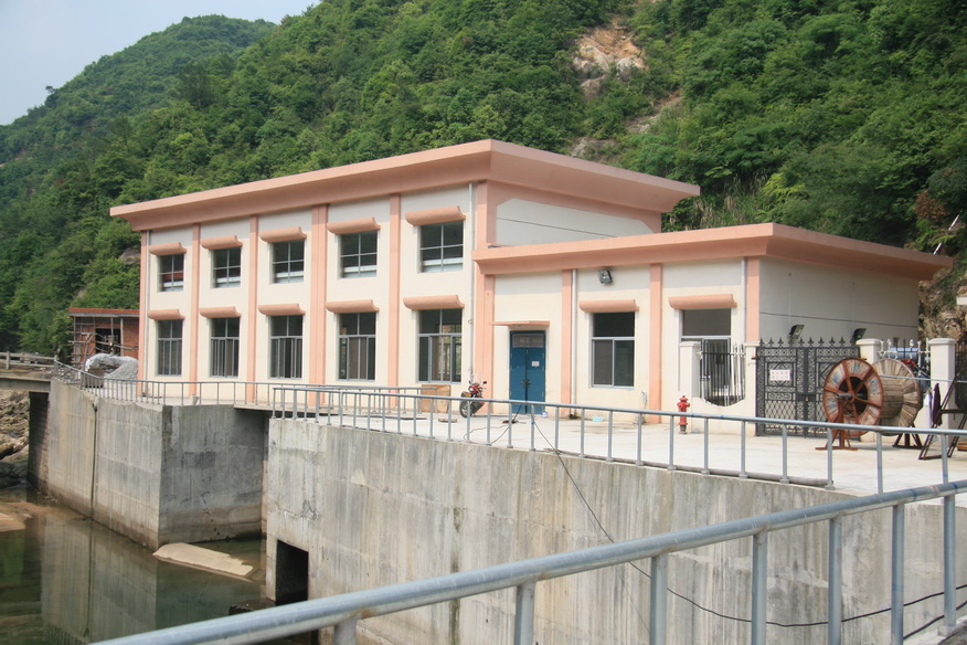 090613天台驴友俱乐部和乐清老狼户外俱乐部塔头寺联欢及螺溪钓艇徒步