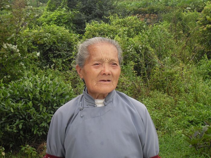 十八潭五人行记