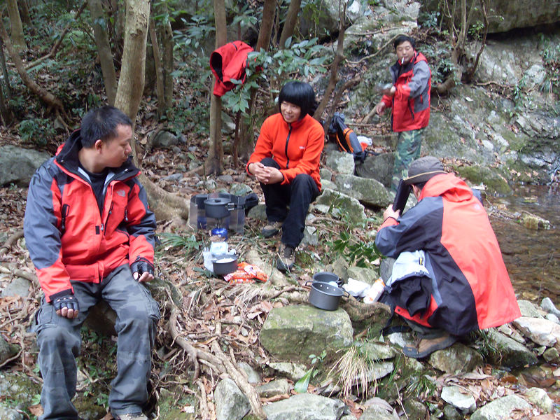 激情穿越湫水大峡谷