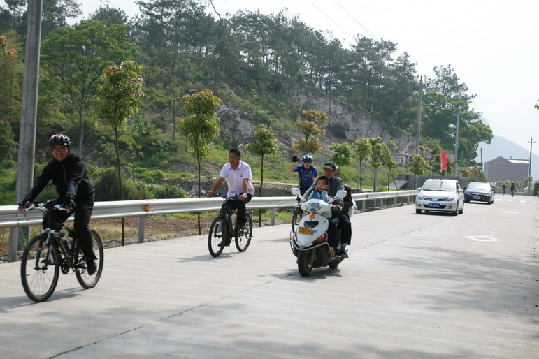 IMG_3596_缩小大小.JPG