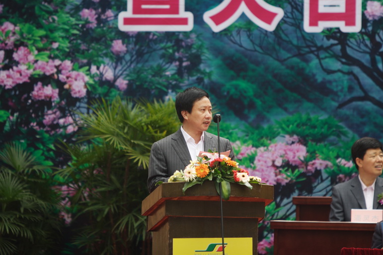 IMG_3930_缩小大小.jpg