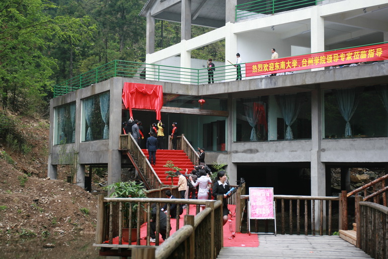 IMG_3944_缩小大小.JPG