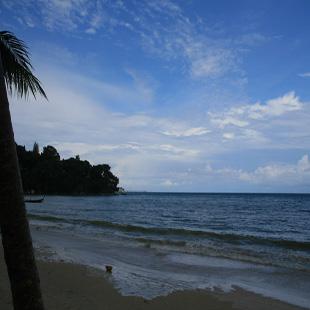 巴东海滩.jpg