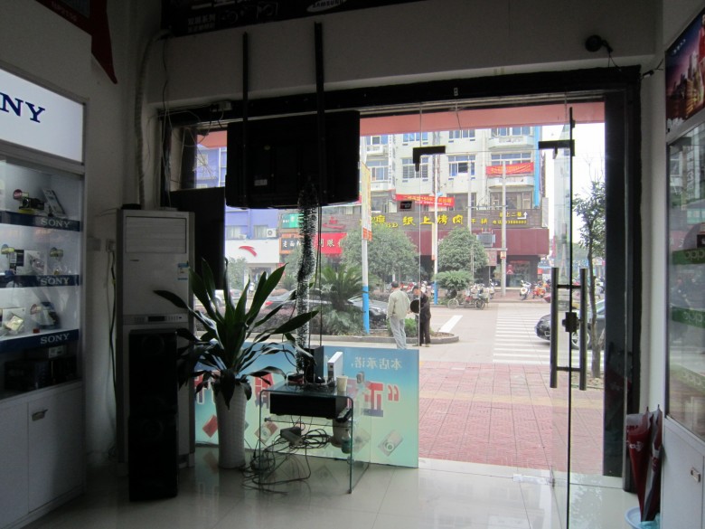 IMG_0008_conew1.jpg