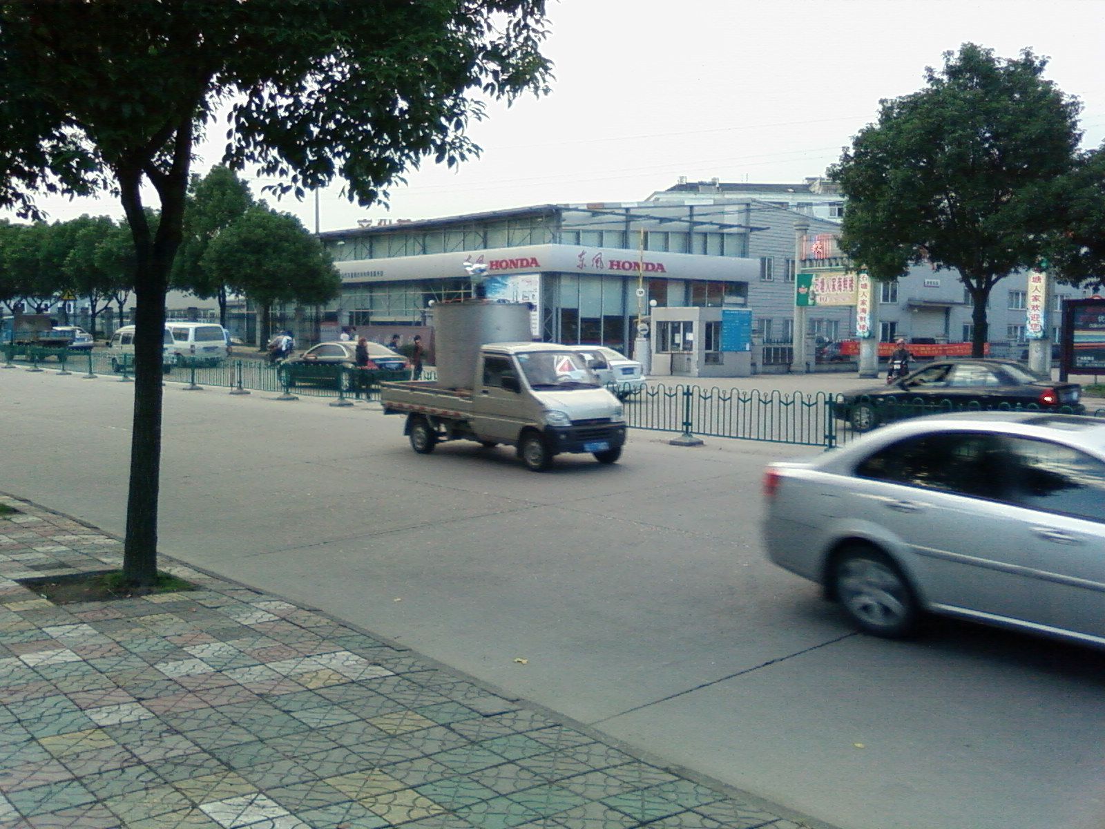 SP_A1003.jpg