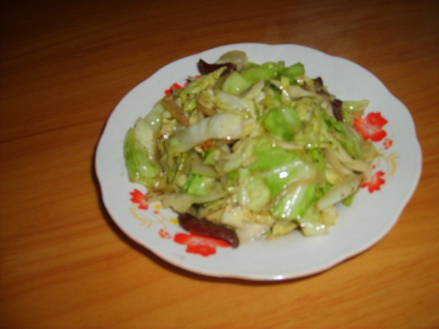 腊肉炒菜片