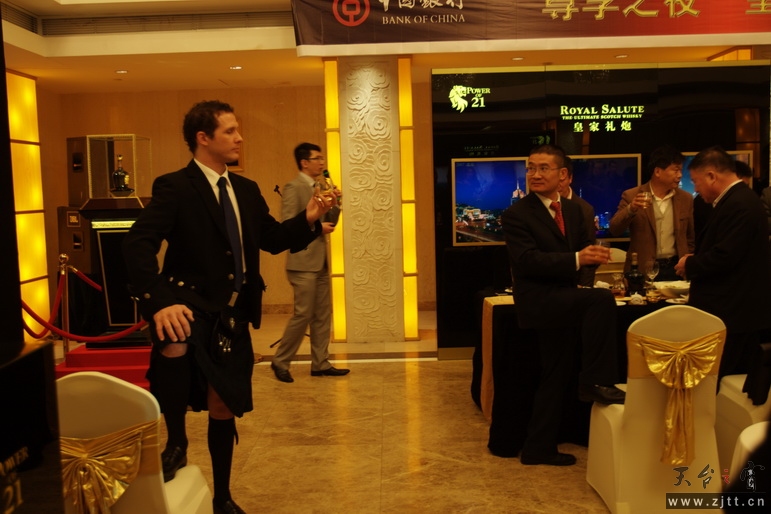 IMG_7544_调整大小.jpg