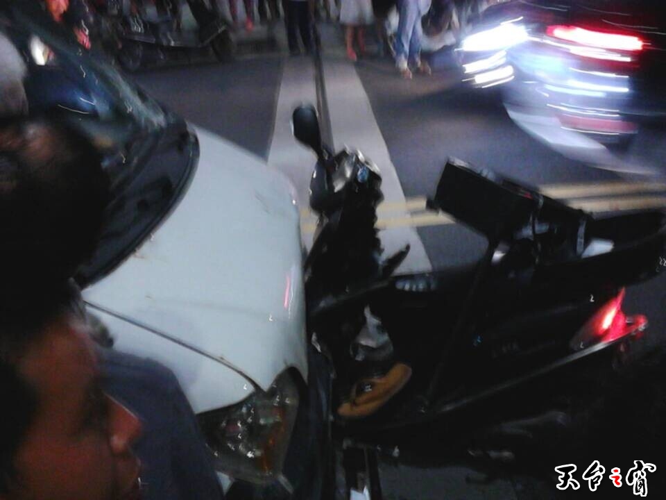 金盘大桥事故2.jpg