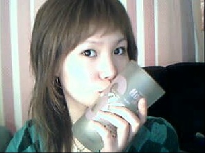 请大家把自己知道的济聊的论坛的美女都说出来嘛！（女士勿进啊。要不然肯定想砍死我）~哈~~~~~~