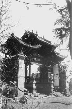 入滇第一关——胜境关