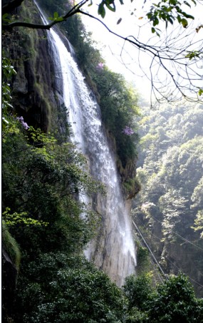 龙穿峡