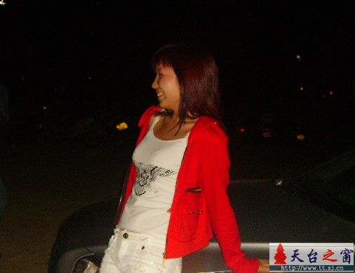 中秋篝火晚会PP...
