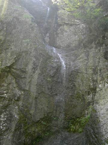 天台山发现东畚大峡谷