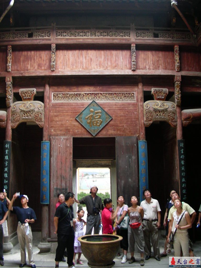 宏   村    古   名    居
