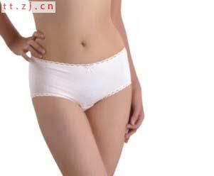 [推荐]二手内裤网上热卖，女模特的“原味”如此值钱！