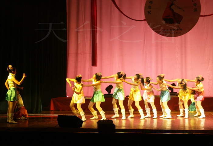 天台第十一届中小学文艺会演一些精彩表演
