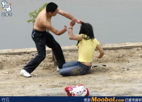 太可恶啦！恶男暴打怀孕未婚妻(组图)