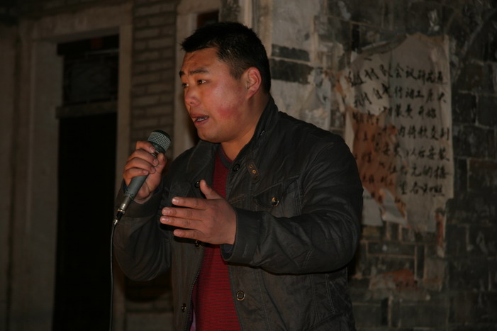走进新农村的戏迷俱乐部