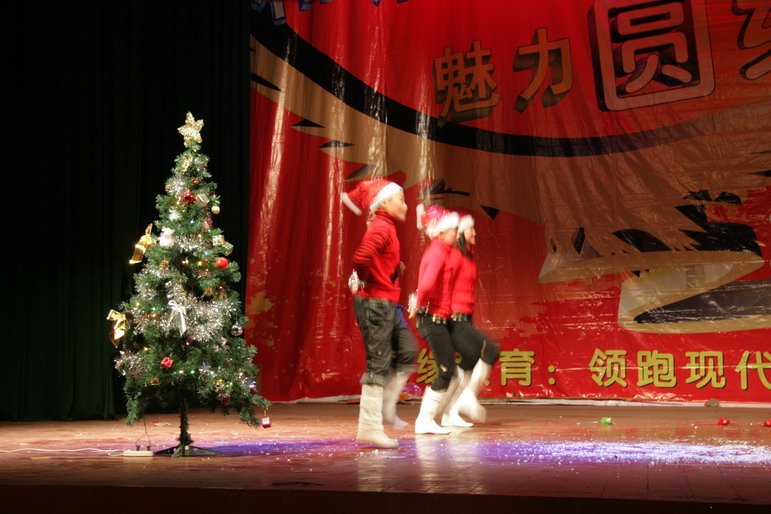 圆缘小学幼儿园赤城幼儿园迎奥动汇演