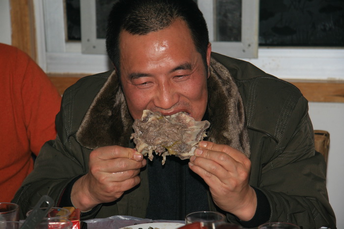 让大家看看什么叫大块吃肉