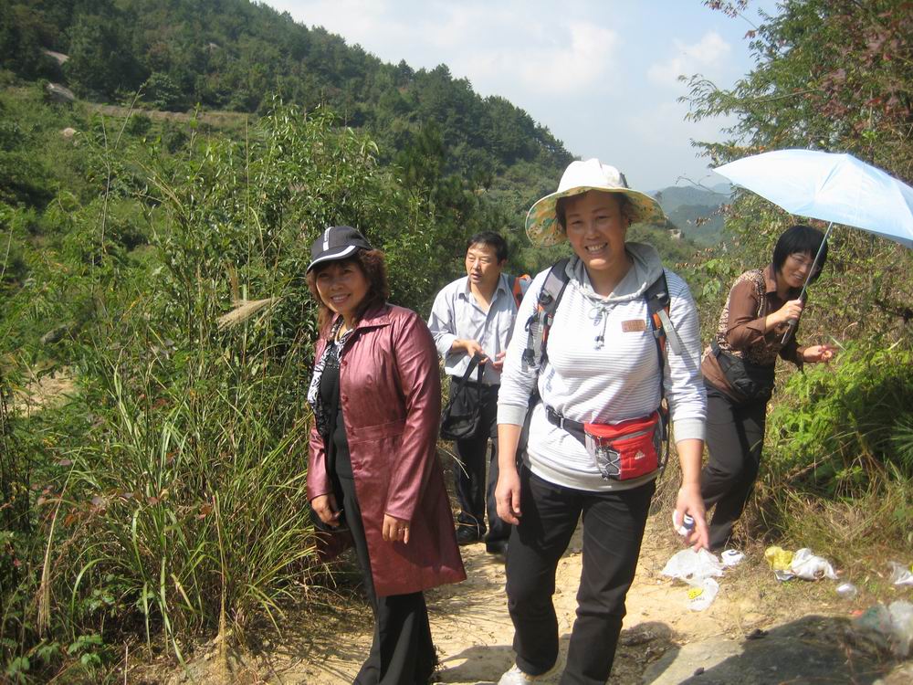 重阳节前奏——寻迹万马渡