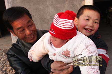 话说坟墓中的小女孩：如今，她有了一个好听的名字