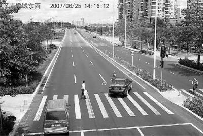 电子眼拍下-------