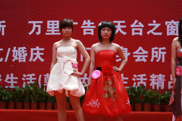 IMG_4045_缩小大小.JPG
